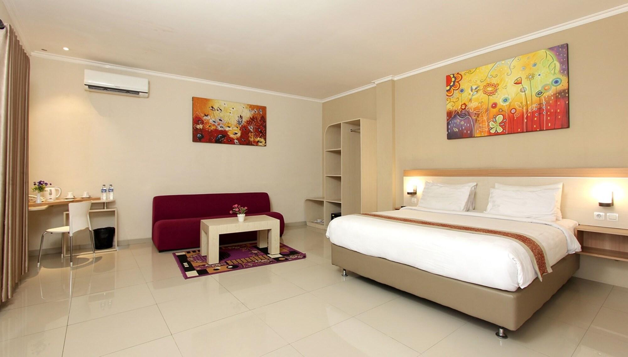 Laxston Hotel Yogyakarta Exterior foto