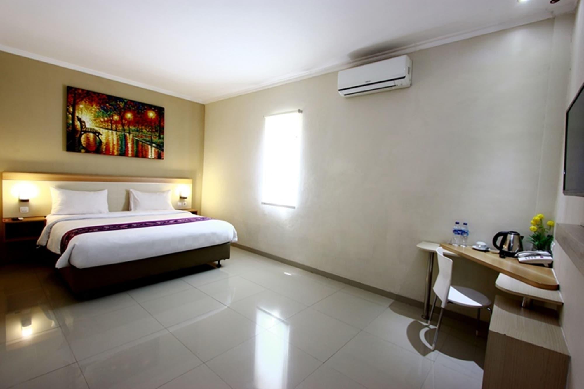 Laxston Hotel Yogyakarta Exterior foto