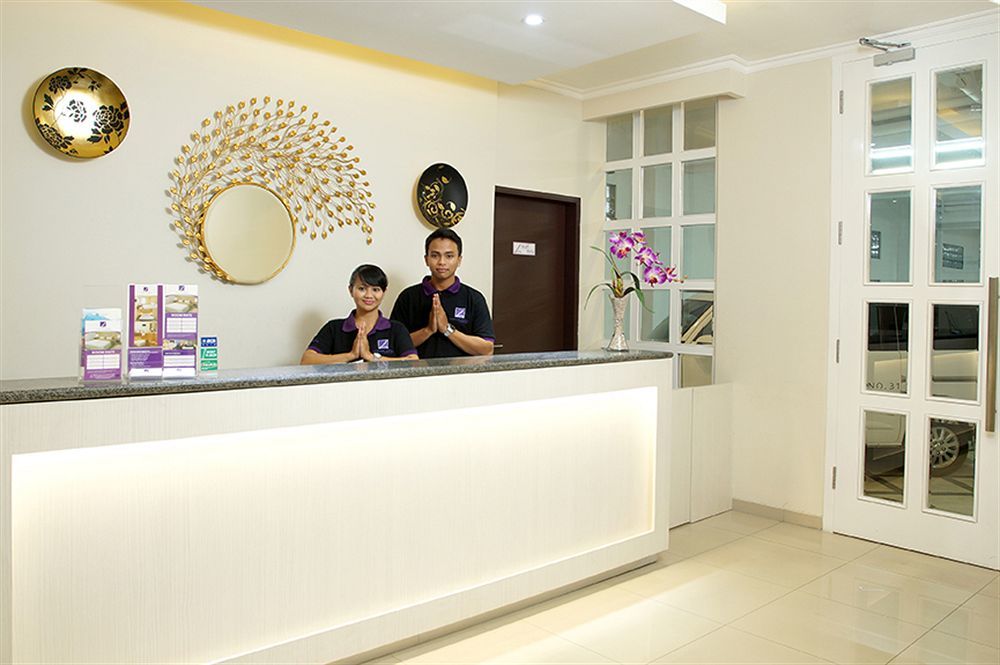 Laxston Hotel Yogyakarta Exterior foto