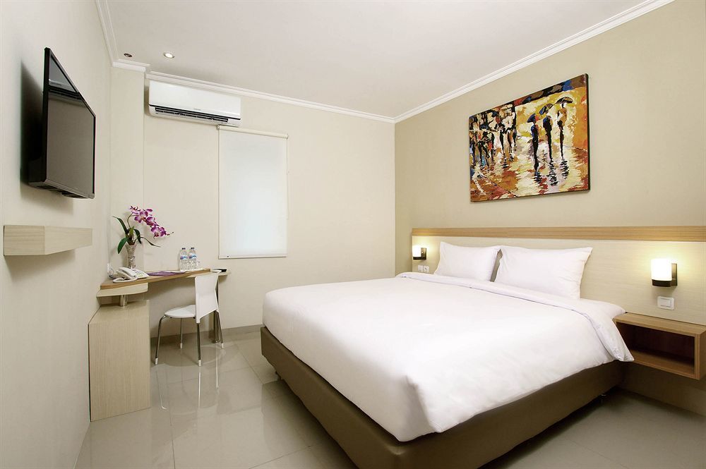 Laxston Hotel Yogyakarta Exterior foto